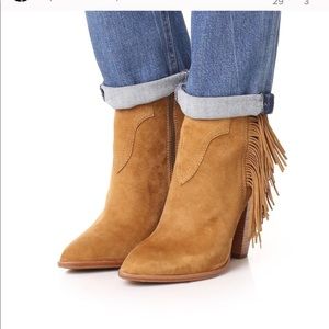 👢FRYE REMY FRINGE SHORT BOOTIE 👢